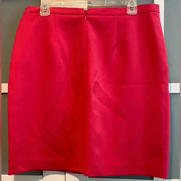 Anne Klein Career Business Pencil Skirt Breton Red Pockets Zipper Women’s 12 NWT - Picture 3 of 8
